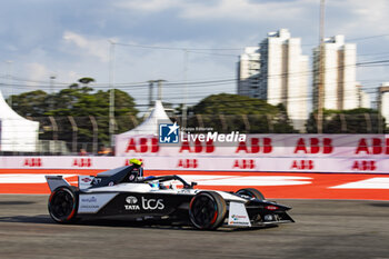 15/03/2024 - 37 CASSIDY Nick (nzl), Jaguar TCS Racing, Jaguar I-Type 6, action during the 2024 Sao Paulo ePrix, 3rd meeting of the 2023-24 ABB FIA Formula E World Championship, on the Sao Paulo Street Circuit from March 24 to 26, 2024 in Sao Paulo, Brazil - 2024 FORMULA E SAO PAULO EPRIX - FORMULA E - MOTORI