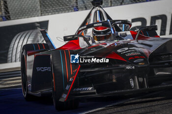 15/03/2024 - 94 WEHRLEIN Pascal (ger), TAG HEUER Porsche Formula E Team, Porsche 99X Electric, action during the 2024 Sao Paulo ePrix, 3rd meeting of the 2023-24 ABB FIA Formula E World Championship, on the Sao Paulo Street Circuit from March 24 to 26, 2024 in Sao Paulo, Brazil - 2024 FORMULA E SAO PAULO EPRIX - FORMULA E - MOTORI
