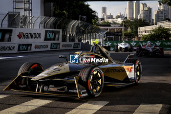 2024-03-15 - 25 VERGNE Jean-Eric (fra), DS Penske, DS E-Tense FE23, action during the 2024 Sao Paulo ePrix, 3rd meeting of the 2023-24 ABB FIA Formula E World Championship, on the Sao Paulo Street Circuit from March 24 to 26, 2024 in Sao Paulo, Brazil - 2024 FORMULA E SAO PAULO EPRIX - FORMULA E - MOTORS