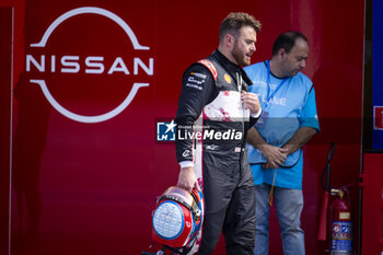 2024-03-16 - ROWLAND Oliver (gbr), Nissan Formula E Team, Nissan e-4ORCE 04, portrait during the 2024 Sao Paulo ePrix, 3rd meeting of the 2023-24 ABB FIA Formula E World Championship, on the Sao Paulo Street Circuit from March 24 to 26, 2024 in Sao Paulo, Brazil - 2024 FORMULA E SAO PAULO EPRIX - FORMULA E - MOTORS
