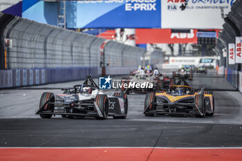 2024-03-16 - 09 EVANS Mitch (nzl), Jaguar TCS Racing, Jaguar I-Type 6, action Race during the 2024 Sao Paulo ePrix, 3rd meeting of the 2023-24 ABB FIA Formula E World Championship, on the Sao Paulo Street Circuit from March 24 to 26, 2024 in Sao Paulo, Brazil - 2024 FORMULA E SAO PAULO EPRIX - FORMULA E - MOTORS