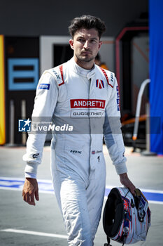 2024-03-16 - DENNIS Jake (gbr), Andretti Global, Porsche 99X Electric, portrait during the 2024 Sao Paulo ePrix, 3rd meeting of the 2023-24 ABB FIA Formula E World Championship, on the Sao Paulo Street Circuit from March 24 to 26, 2024 in Sao Paulo, Brazil - 2024 FORMULA E SAO PAULO EPRIX - FORMULA E - MOTORS