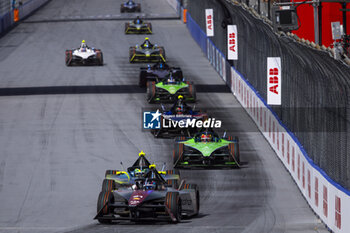 2024-03-16 - 21 DE VRIES Nyck (nld), Mahindra Racing, Mahindra M9Electro, action during the 2024 Sao Paulo ePrix, 3rd meeting of the 2023-24 ABB FIA Formula E World Championship, on the Sao Paulo Street Circuit from March 24 to 26, 2024 in Sao Paulo, Brazil - 2024 FORMULA E SAO PAULO EPRIX - FORMULA E - MOTORS