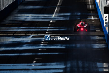 2024-03-29 - 23 FENESTRAZ Sacha (fra), Nissan Formula E Team, Nissan e-4ORCE 04, action during the 2024 Tokyo ePrix, 4th meeting of the 2023-24 ABB FIA Formula E World Championship, on the Tokyo Street Circuit from March 28 to 30, 2024 in Tokyo, Japan - 2024 FORMULA E TOKYO EPRIX - FORMULA E - MOTORS