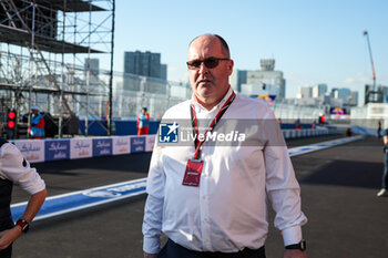 2024-03-29 - REID Robert, FIA Deputy President for Sport, portrait during the 2024 Tokyo ePrix, 4th meeting of the 2023-24 ABB FIA Formula E World Championship, on the Tokyo Street Circuit from March 28 to 30, 2024 in Tokyo, Japan - 2024 FORMULA E TOKYO EPRIX - FORMULA E - MOTORS