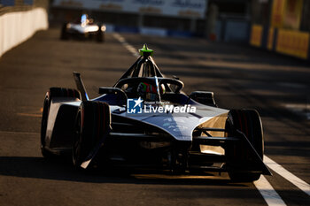2024-03-29 - 18 DARUVALA Jehan (ind), Maserati MSG Racing, Maserati Tipo Folgore, action during the 2024 Tokyo ePrix, 4th meeting of the 2023-24 ABB FIA Formula E World Championship, on the Tokyo Street Circuit from March 28 to 30, 2024 in Tokyo, Japan - 2024 FORMULA E TOKYO EPRIX - FORMULA E - MOTORS