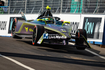 2024-03-30 - 11 DI GRASSI Lucas (bra), ABT CUPRA Formula E Team, Mahindra M9Electro, action during the 2024 Tokyo ePrix, 4th meeting of the 2023-24 ABB FIA Formula E World Championship, on the Tokyo Street Circuit from March 28 to 30, 2024 in Tokyo, Japan - 2024 FORMULA E TOKYO EPRIX - FORMULA E - MOTORS