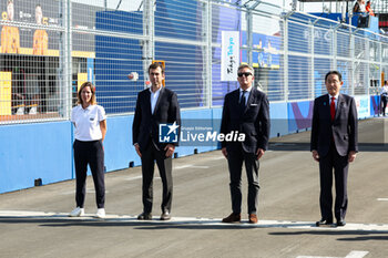 2024-03-30 - Natalie Robyn, FIA CEO, AGAG Alejandro (spa) CEO of Formula E Holding, Fumio Kishida, Prime Minister of Japan, during the 2024 Tokyo ePrix, 4th meeting of the 2023-24 ABB FIA Formula E World Championship, on the Tokyo Street Circuit from March 28 to 30, 2024 in Tokyo, Japan - 2024 FORMULA E TOKYO EPRIX - FORMULA E - MOTORS