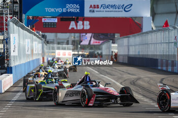 2024-03-30 - 21 DE VRIES Nyck (nld), Mahindra Racing, Mahindra M9Electro, action during the 2024 Tokyo ePrix, 4th meeting of the 2023-24 ABB FIA Formula E World Championship, on the Tokyo Street Circuit from March 28 to 30, 2024 in Tokyo, Japan - 2024 FORMULA E TOKYO EPRIX - FORMULA E - MOTORS