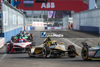 2024-03-30 - 02 VANDOORNE Stoffel (bel), DS Penske, DS E-Tense FE23, action during the 2024 Tokyo ePrix, 4th meeting of the 2023-24 ABB FIA Formula E World Championship, on the Tokyo Street Circuit from March 28 to 30, 2024 in Tokyo, Japan - 2024 FORMULA E TOKYO EPRIX - FORMULA E - MOTORS