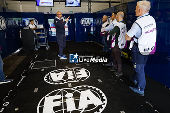 2024-04-11 - FIA e-safety briefing, during the 2024 Misano ePrix, 5th meeting of the 2023-24 ABB FIA Formula E World Championship, on the Misano World Circuit Marco Simoncelli from April 11 to 14, 2024 in Misano Adriatico, Italy - 2024 FORMULA E MISANO EPRIX - FORMULA E - MOTORS