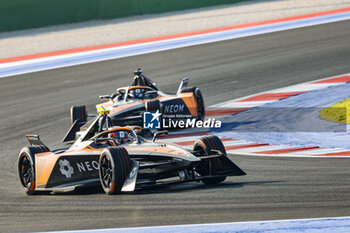 2024-04-13 - 05 HUGHES Jake (gbr), NEOM McLaren Formula E Team, Nissan e-4ORCE 04, action during the 2024 Misano ePrix, 5th meeting of the 2023-24 ABB FIA Formula E World Championship, on the Misano World Circuit Marco Simoncelli from April 11 to 14, 2024 in Misano Adriatico, Italy - 2024 FORMULA E MISANO EPRIX - FORMULA E - MOTORS