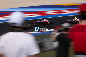 2024-04-13 - 25 VERGNE Jean-Eric (fra), DS Penske, DS E-Tense FE23, action, 94 WEHRLEIN Pascal (ger), TAG HEUER Porsche Formula E Team, Porsche 99X Electric, action, 13 DA COSTA Antonio Felix (prt), TAG HEUER Porsche Formula E Team, Porsche 99X Electric, action during the 2024 Misano ePrix, 5th meeting of the 2023-24 ABB FIA Formula E World Championship, on the Misano World Circuit Marco Simoncelli from April 11 to 14, 2024 in Misano Adriatico, Italy - 2024 FORMULA E MISANO EPRIX - FORMULA E - MOTORS