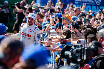 2024-04-13 - DENNIS Jake (gbr), Andretti Global, Porsche 99X Electric, portrait podium during the 2024 Misano ePrix, 5th meeting of the 2023-24 ABB FIA Formula E World Championship, on the Misano World Circuit Marco Simoncelli from April 11 to 14, 2024 in Misano Adriatico, Italy - 2024 FORMULA E MISANO EPRIX - FORMULA E - MOTORS