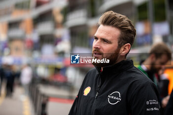 25/04/2024 - ROWLAND Oliver (gbr), Nissan Formula E Team, Nissan e-4ORCE 04, portrait during the 2024 Monaco ePrix, 6th meeting of the 2023-24 ABB FIA Formula E World Championship, on the Circuit de Monaco from April 25 to 27, 2024 in Monaco - 2024 FORMULA E MONACO EPRIX - FORMULA E - MOTORI