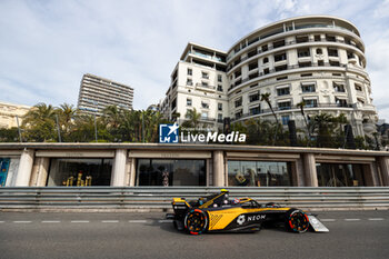 2024-04-27 - 05 HUGHES Jake (gbr), NEOM McLaren Formula E Team, Nissan e-4ORCE 04, action during the 2024 Monaco ePrix, 6th meeting of the 2023-24 ABB FIA Formula E World Championship, on the Circuit de Monaco from April 25 to 27, 2024 in Monaco - 2024 FORMULA E MONACO EPRIX - FORMULA E - MOTORS