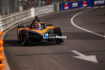 2024-04-27 - 08 BARNARD Taylor (gbr), NEOM McLaren Formula E Team, Nissan e-4ORCE 04, action during the 2024 Monaco ePrix, 6th meeting of the 2023-24 ABB FIA Formula E World Championship, on the Circuit de Monaco from April 25 to 27, 2024 in Monaco - 2024 FORMULA E MONACO EPRIX - FORMULA E - MOTORS