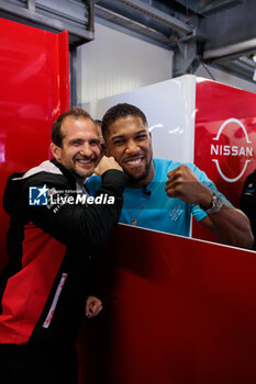 27/04/2024 - VOLPE Tommaso, General Manager and Managing Director, Nissan Formula E Team, portrait Anthony Joshua (gbr), boxer, portrait during the 2024 Monaco ePrix, 6th meeting of the 2023-24 ABB FIA Formula E World Championship, on the Circuit de Monaco from April 25 to 27, 2024 in Monaco - 2024 FORMULA E MONACO EPRIX - FORMULA E - MOTORI