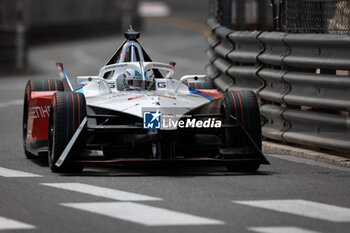 2024-04-27 - 01 DENNIS Jake (gbr), Andretti Global, Porsche 99X Electric, action during the 2024 Monaco ePrix, 6th meeting of the 2023-24 ABB FIA Formula E World Championship, on the Circuit de Monaco from April 25 to 27, 2024 in Monaco - 2024 FORMULA E MONACO EPRIX - FORMULA E - MOTORS