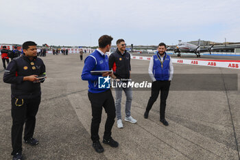 2024-05-10 - MORTARA Edoardo (swi), Mahindra Racing, Mahindra M9Electro, portrait during the 2024 Berlin ePrix, 7th meeting of the 2023-24 ABB FIA Formula E World Championship, on the Tempelhof Airport Street Circuit from May 10 to 12, 2024 in Berlin, Germany - 2024 FORMULA E BERLIN EPRIX - FORMULA E - MOTORS