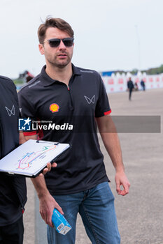 2024-05-10 - KING Jordan (gbr), Mahindra Racing, Mahindra M9Electro, action during the 2024 Berlin ePrix, 7th meeting of the 2023-24 ABB FIA Formula E World Championship, on the Tempelhof Airport Street Circuit from May 10 to 12, 2024 in Berlin, Germany - 2024 FORMULA E BERLIN EPRIX - FORMULA E - MOTORS