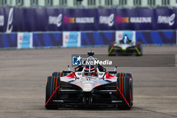 2024-05-10 - 94 WEHRLEIN Pascal (ger), TAG HEUER Porsche Formula E Team, Porsche 99X Electric, action during the 2024 Berlin ePrix, 7th meeting of the 2023-24 ABB FIA Formula E World Championship, on the Tempelhof Airport Street Circuit from May 10 to 12, 2024 in Berlin, Germany - 2024 FORMULA E BERLIN EPRIX - FORMULA E - MOTORS