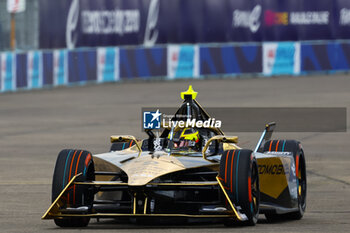 2024-05-10 - 02 VANDOORNE Stoffel (bel), DS Penske, DS E-Tense FE23, action during the 2024 Berlin ePrix, 7th meeting of the 2023-24 ABB FIA Formula E World Championship, on the Tempelhof Airport Street Circuit from May 10 to 12, 2024 in Berlin, Germany - 2024 FORMULA E BERLIN EPRIX - FORMULA E - MOTORS