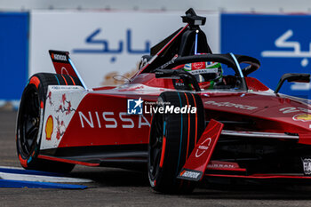 2024-05-10 - 23 FENESTRAZ Sacha (fra), Nissan Formula E Team, Nissan e-4ORCE 04, action during the 2024 Berlin ePrix, 7th meeting of the 2023-24 ABB FIA Formula E World Championship, on the Tempelhof Airport Street Circuit from May 10 to 12, 2024 in Berlin, Germany - 2024 FORMULA E BERLIN EPRIX - FORMULA E - MOTORS