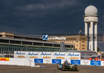 2024-05-10 - 33 TICKTUM Dan (gbr), ERT Formula E Team, ERT X24, action during the 2024 Berlin ePrix, 7th meeting of the 2023-24 ABB FIA Formula E World Championship, on the Tempelhof Airport Street Circuit from May 10 to 12, 2024 in Berlin, Germany - 2024 FORMULA E BERLIN EPRIX - FORMULA E - MOTORS