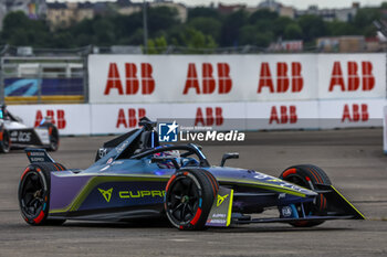 2024-05-10 - 51 VAN DER LINDE Kelvin (zaf), ABT CUPRA Formula E Team, Mahindra M9Electro, action during the 2024 Berlin ePrix, 7th meeting of the 2023-24 ABB FIA Formula E World Championship, on the Tempelhof Airport Street Circuit from May 10 to 12, 2024 in Berlin, Germany - 2024 FORMULA E BERLIN EPRIX - FORMULA E - MOTORS