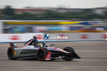 2024-05-10 - 48 MORTARA Edoardo (swi), Mahindra Racing, Mahindra M9Electro, action during the 2024 Berlin ePrix, 7th meeting of the 2023-24 ABB FIA Formula E World Championship, on the Tempelhof Airport Street Circuit from May 10 to 12, 2024 in Berlin, Germany - 2024 FORMULA E BERLIN EPRIX - FORMULA E - MOTORS