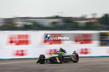 2024-05-10 - 11 DI GRASSI Lucas (bra), ABT CUPRA Formula E Team, Mahindra M9Electro, action during the 2024 Berlin ePrix, 7th meeting of the 2023-24 ABB FIA Formula E World Championship, on the Tempelhof Airport Street Circuit from May 10 to 12, 2024 in Berlin, Germany - 2024 FORMULA E BERLIN EPRIX - FORMULA E - MOTORS