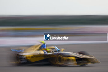 2024-05-10 - 02 VANDOORNE Stoffel (bel), DS Penske, DS E-Tense FE23, action during the 2024 Berlin ePrix, 7th meeting of the 2023-24 ABB FIA Formula E World Championship, on the Tempelhof Airport Street Circuit from May 10 to 12, 2024 in Berlin, Germany - 2024 FORMULA E BERLIN EPRIX - FORMULA E - MOTORS