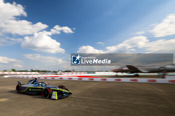 2024-05-10 - 51 VAN DER LINDE Kelvin (zaf), ABT CUPRA Formula E Team, Mahindra M9Electro, action during the 2024 Berlin ePrix, 7th meeting of the 2023-24 ABB FIA Formula E World Championship, on the Tempelhof Airport Street Circuit from May 10 to 12, 2024 in Berlin, Germany - 2024 FORMULA E BERLIN EPRIX - FORMULA E - MOTORS