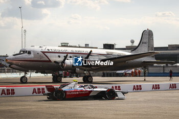 2024-05-10 - 17 NATO Norman (fra), Andretti Global, Porsche 99X Electric, action during the 2024 Berlin ePrix, 7th meeting of the 2023-24 ABB FIA Formula E World Championship, on the Tempelhof Airport Street Circuit from May 10 to 12, 2024 in Berlin, Germany - 2024 FORMULA E BERLIN EPRIX - FORMULA E - MOTORS