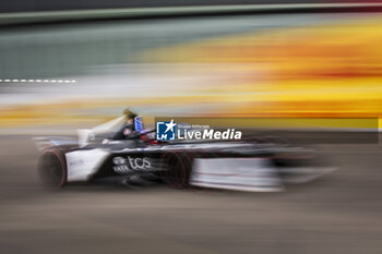 2024-05-10 - 09 EVANS Mitch (nzl), Jaguar TCS Racing, Jaguar I-Type 6, action during the 2024 Berlin ePrix, 7th meeting of the 2023-24 ABB FIA Formula E World Championship, on the Tempelhof Airport Street Circuit from May 10 to 12, 2024 in Berlin, Germany - 2024 FORMULA E BERLIN EPRIX - FORMULA E - MOTORS