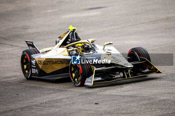 2024-05-10 - 02 VANDOORNE Stoffel (bel), DS Penske, DS E-Tense FE23, action during the 2024 Berlin ePrix, 7th meeting of the 2023-24 ABB FIA Formula E World Championship, on the Tempelhof Airport Street Circuit from May 10 to 12, 2024 in Berlin, Germany - 2024 FORMULA E BERLIN EPRIX - FORMULA E - MOTORS