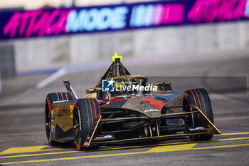 2024-05-10 - 02 VANDOORNE Stoffel (bel), DS Penske, DS E-Tense FE23, action during the 2024 Berlin ePrix, 7th meeting of the 2023-24 ABB FIA Formula E World Championship, on the Tempelhof Airport Street Circuit from May 10 to 12, 2024 in Berlin, Germany - 2024 FORMULA E BERLIN EPRIX - FORMULA E - MOTORS