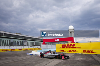 2024-05-10 - 48 MORTARA Edoardo (swi), Mahindra Racing, Mahindra M9Electro, action during the 2024 Berlin ePrix, 7th meeting of the 2023-24 ABB FIA Formula E World Championship, on the Tempelhof Airport Street Circuit from May 10 to 12, 2024 in Berlin, Germany - 2024 FORMULA E BERLIN EPRIX - FORMULA E - MOTORS