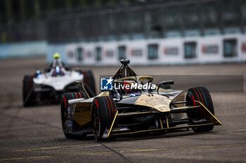 2024-05-10 - 25 VERGNE Jean-Eric (fra), DS Penske, DS E-Tense FE23, action during the 2024 Berlin ePrix, 7th meeting of the 2023-24 ABB FIA Formula E World Championship, on the Tempelhof Airport Street Circuit from May 10 to 12, 2024 in Berlin, Germany - 2024 FORMULA E BERLIN EPRIX - FORMULA E - MOTORS