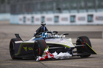 2024-05-10 - 51 VAN DER LINDE Kelvin (zaf), ABT CUPRA Formula E Team, Mahindra M9Electro, action during the 2024 Berlin ePrix, 7th meeting of the 2023-24 ABB FIA Formula E World Championship, on the Tempelhof Airport Street Circuit from May 10 to 12, 2024 in Berlin, Germany - 2024 FORMULA E BERLIN EPRIX - FORMULA E - MOTORS