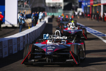 2024-05-12 - 94 WEHRLEIN Pascal (ger), TAG HEUER Porsche Formula E Team, Porsche 99X Electric, action during the 2024 Berlin ePrix, 7th meeting of the 2023-24 ABB FIA Formula E World Championship, on the Tempelhof Airport Street Circuit from May 10 to 12, 2024 in Berlin, Germany - 2024 FORMULA E BERLIN EPRIX - FORMULA E - MOTORS