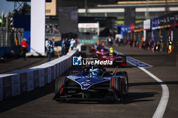 2024-05-12 - 07 GUNTHER Maximilian (ger), Maserati MSG Racing, Maserati Tipo Folgore, action during the 2024 Berlin ePrix, 7th meeting of the 2023-24 ABB FIA Formula E World Championship, on the Tempelhof Airport Street Circuit from May 10 to 12, 2024 in Berlin, Germany - 2024 FORMULA E BERLIN EPRIX - FORMULA E - MOTORS