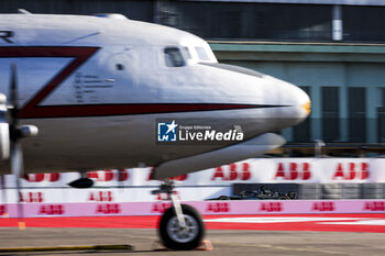 2024-05-12 - 33 TICKTUM Dan (gbr), ERT Formula E Team, ERT X24, action during the 2024 Berlin ePrix, 7th meeting of the 2023-24 ABB FIA Formula E World Championship, on the Tempelhof Airport Street Circuit from May 10 to 12, 2024 in Berlin, Germany - 2024 FORMULA E BERLIN EPRIX - FORMULA E - MOTORS