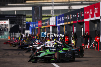 2024-05-12 - 04 ARON Paul (est), Envision Racing, Jaguar I-Type 6, action during the 2024 Berlin ePrix, 7th meeting of the 2023-24 ABB FIA Formula E World Championship, on the Tempelhof Airport Street Circuit from May 10 to 12, 2024 in Berlin, Germany - 2024 FORMULA E BERLIN EPRIX - FORMULA E - MOTORS