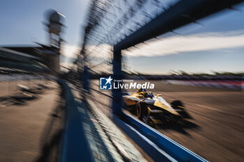 2024-05-12 - 02 VANDOORNE Stoffel (bel), DS Penske, DS E-Tense FE23, action during the 2024 Berlin ePrix, 7th meeting of the 2023-24 ABB FIA Formula E World Championship, on the Tempelhof Airport Street Circuit from May 10 to 12, 2024 in Berlin, Germany - 2024 FORMULA E BERLIN EPRIX - FORMULA E - MOTORS