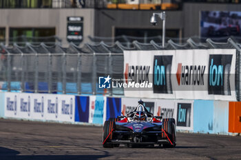 2024-05-12 - 94 WEHRLEIN Pascal (ger), TAG HEUER Porsche Formula E Team, Porsche 99X Electric, action during the 2024 Berlin ePrix, 7th meeting of the 2023-24 ABB FIA Formula E World Championship, on the Tempelhof Airport Street Circuit from May 10 to 12, 2024 in Berlin, Germany - 2024 FORMULA E BERLIN EPRIX - FORMULA E - MOTORS