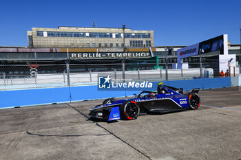 2024-05-12 - 48 MORTARA Edoardo (swi), Mahindra Racing, Mahindra M9Electro, action during the 2024 Berlin ePrix, 7th meeting of the 2023-24 ABB FIA Formula E World Championship, on the Tempelhof Airport Street Circuit from May 10 to 12, 2024 in Berlin, Germany - 2024 FORMULA E BERLIN EPRIX - FORMULA E - MOTORS