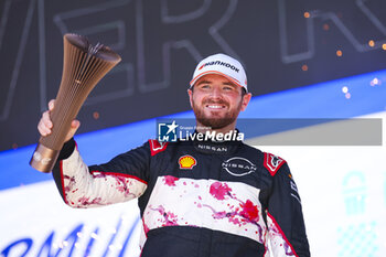 2024-05-12 - ROWLAND Oliver (gbr), Nissan Formula E Team, Nissan e-4ORCE 04, portrait during the 2024 Berlin ePrix, 7th meeting of the 2023-24 ABB FIA Formula E World Championship, on the Tempelhof Airport Street Circuit from May 10 to 12, 2024 in Berlin, Germany - 2024 FORMULA E BERLIN EPRIX - FORMULA E - MOTORS