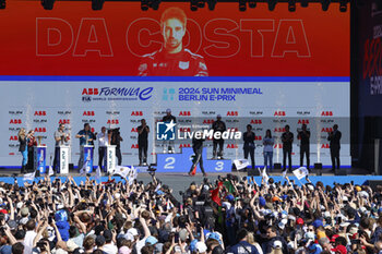 2024-05-12 - DA COSTA Antonio Felix (prt), TAG HEUER Porsche Formula E Team, Porsche 99X Electric, portrait CASSIDY Nick (nzl), Jaguar TCS Racing, Jaguar I-Type 6, portrait ROWLAND Oliver (gbr), Nissan Formula E Team, Nissan e-4ORCE 04, portrait podium, during the 2024 Berlin ePrix, 7th meeting of the 2023-24 ABB FIA Formula E World Championship, on the Tempelhof Airport Street Circuit from May 10 to 12, 2024 in Berlin, Germany - 2024 FORMULA E BERLIN EPRIX - FORMULA E - MOTORS